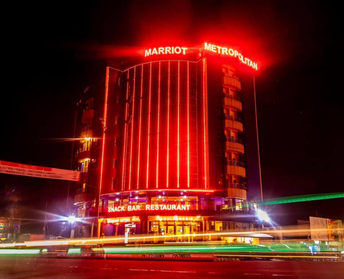 Marriot Metropolitan Hotel Douala Exterior foto