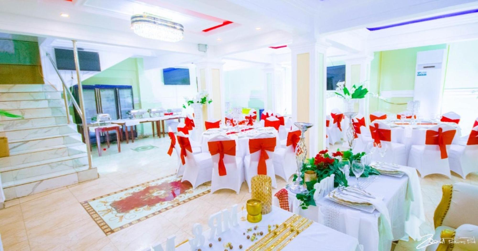 Marriot Metropolitan Hotel Douala Exterior foto